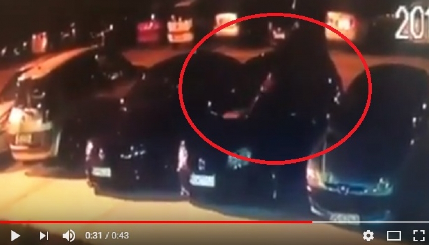 VIDEO: Mrtav &#8216;ladan polio &#8220;Golf&#8221; benzinom, spalio ga i lagano pošao