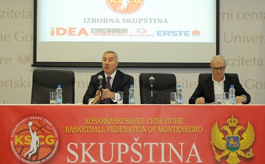 Ne može da vodi i savez i DPS: Đukanović odlazi iz KSCG