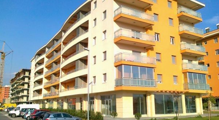Krov nad glavom i dalje nemoguća misija za većinu: Pola stana ode na kamatu
