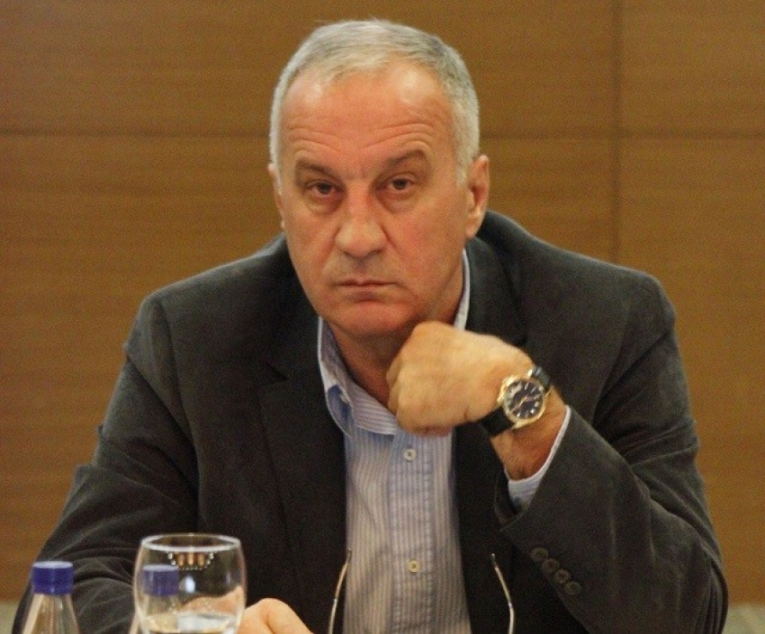 Napadnut Željko Šofranac, mladić ga gurnuo i slomio mu kuk