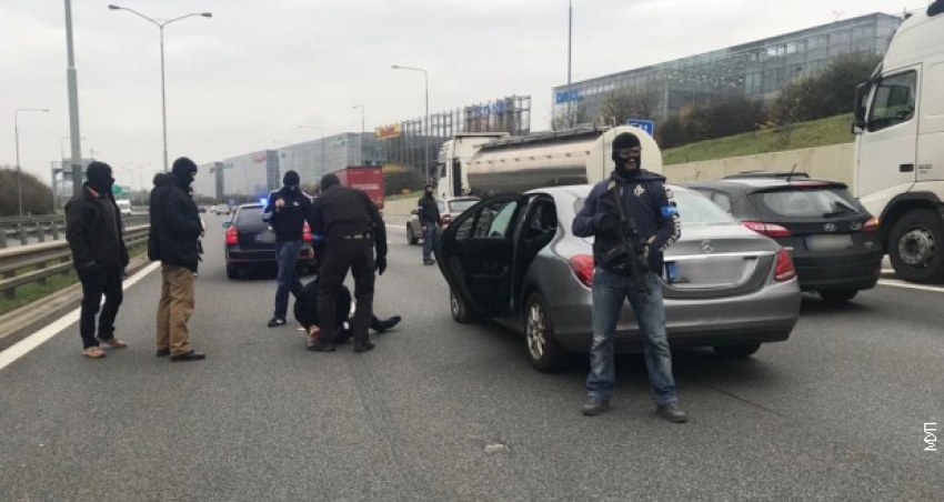 MUP Srbije: Crnogorac osumnjičen da je predvodio međunarodnu grupu dilera