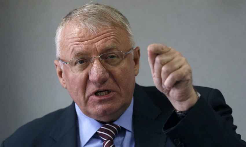Šešelj: Praljak je jedino mogao da unese otrov vežući bočicu za genitalije
