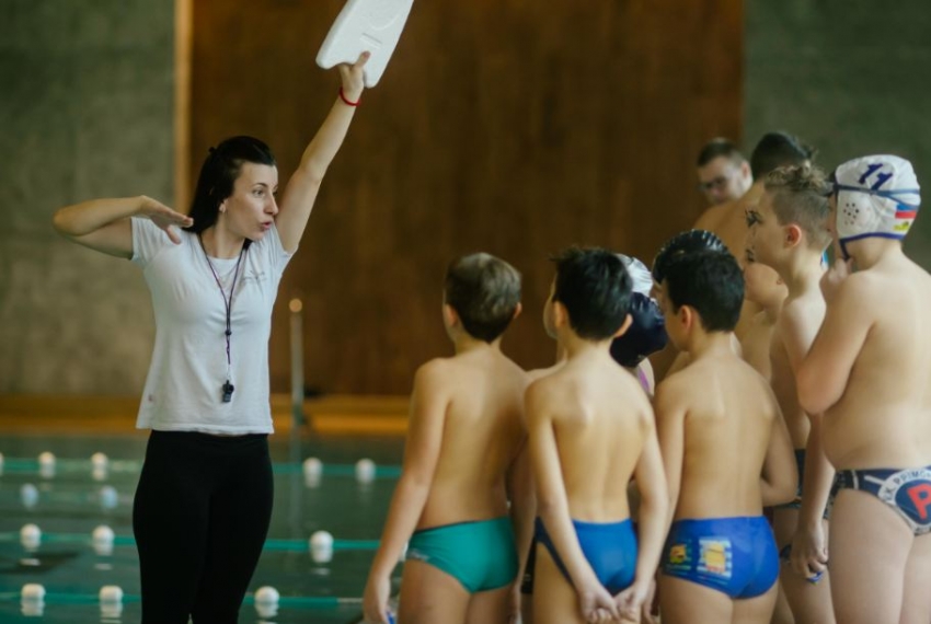 FOTO: Vaše dijete ima skoliozu ili neki drugi problem? Pravac u školu plivanja kod profesorke Jelene!