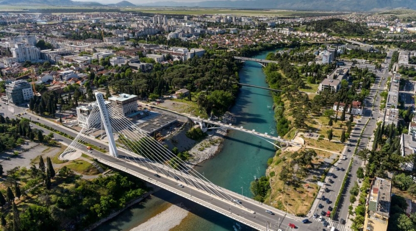 Šta je s ovim narodom: Koliko plaćamo obijest onih koji iz petnih žila uništavaju Podgoricu?