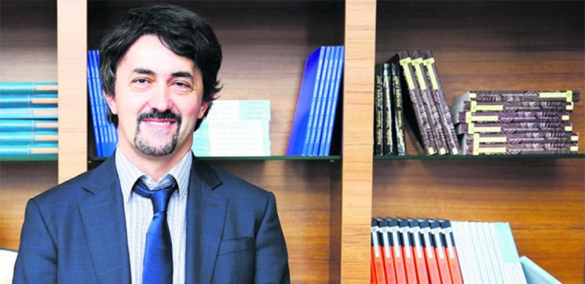 Zbog &#8220;sitne šićadžije&#8221; i &#8220;erdoganizacije&#8221;: Profesor pred Sudom časti