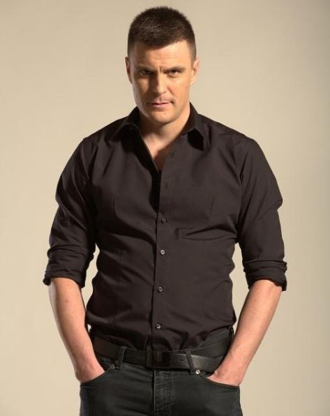 Upoznali se u Crnoj Gori: Vuk Kostić staje na &#8220;ludi kamen&#8221;, sa zgodnom menadžerkom?