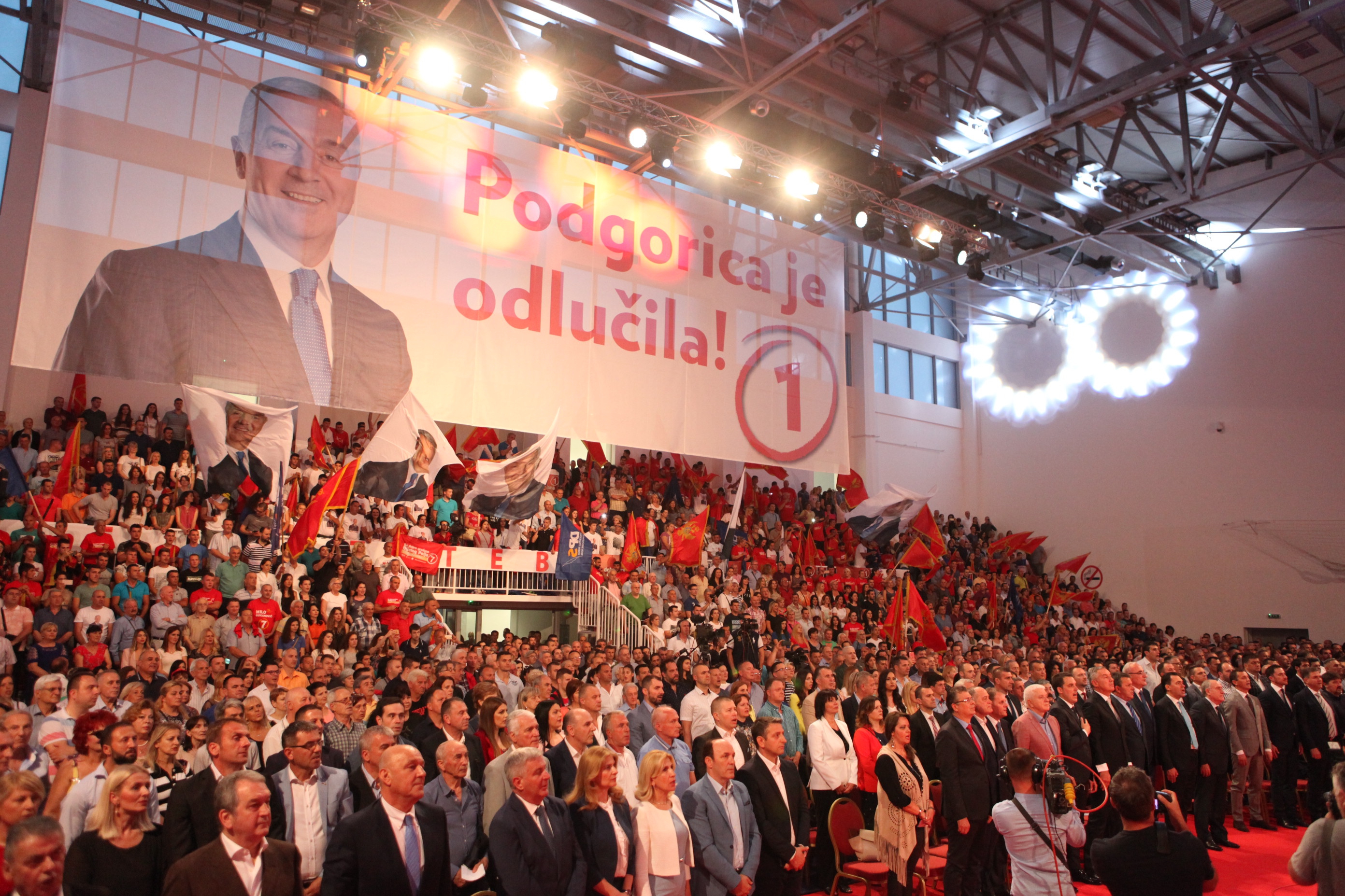 Završni skup DPS-a u Podgorici: Nema iznenađenja, opoziciju ćemo oduvati u neđelju