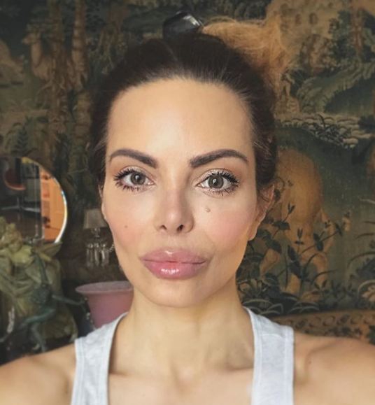 GROZNA SI, TI SI NESREĆNA: Nikolina Pišek se slikala, a onda su krenule UVREDE