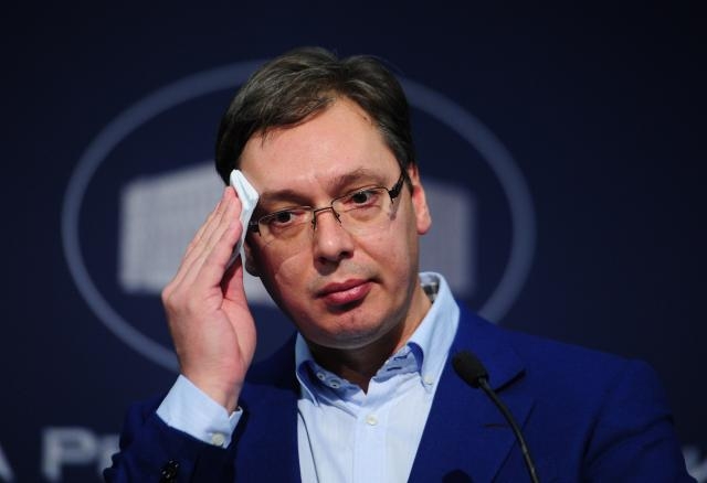 Vučićev sin utakmicu gledao s kriminalcima: Moj Danilo nije učinio ništa nažao bilo kome&#8230;