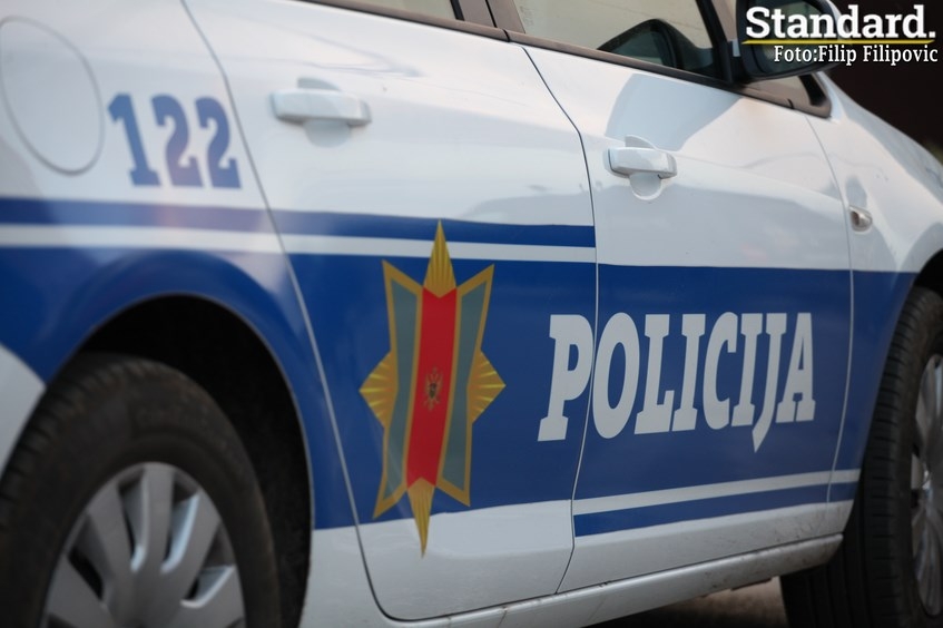 Sindikalcima policije se ponovo sudi zbog čašćavanja stanovima