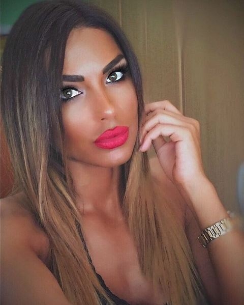 Bila je NAJLJEPŠA mis YU, nudili su joj MILIONE da budu sa njom, ona danas izgleda OVAKO