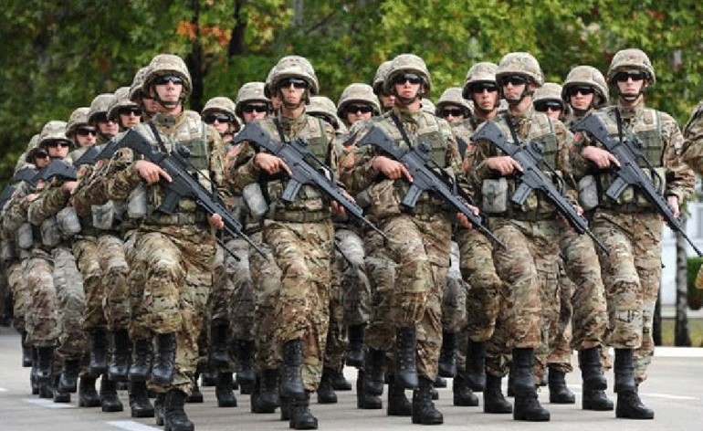 Vojska Crne Gore od danas štiti granicu ka Albaniji