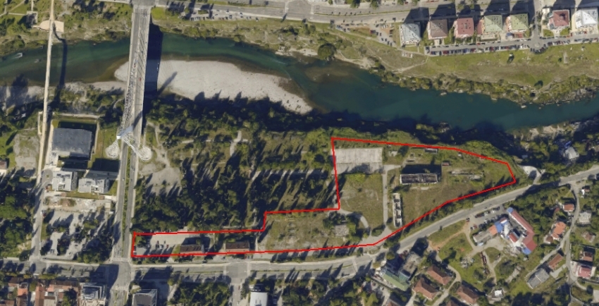 “Kada bi se sve planiralo kao zgrada opere na prostoru bivše kasarne, Crna Gora bi bila novi Luksemburg ili Švajcarska”