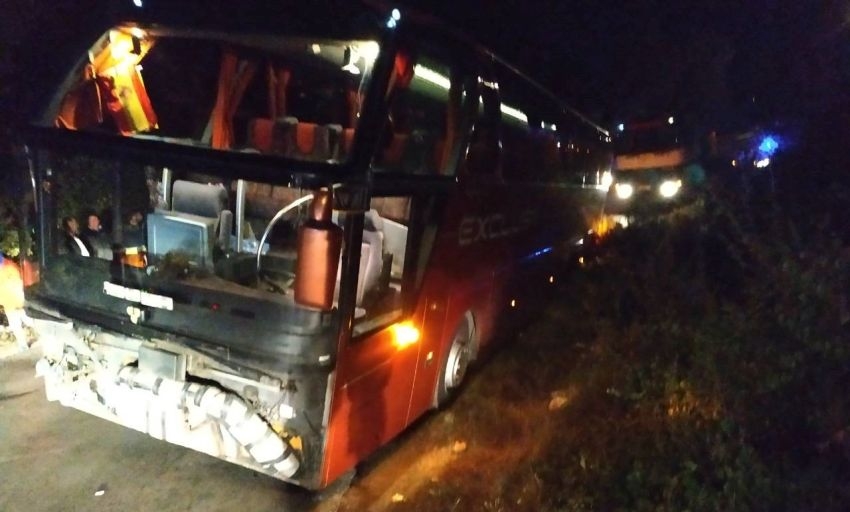 Autobus skliznuo sa puta u Baru, postojala bojazan od prevrtanja