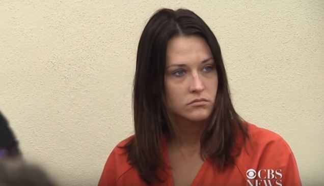 VIDEO &#8211; Učiteljica redovno imala seks sa učenikom dok joj je muž bio na poslu, a sada je čeka robija