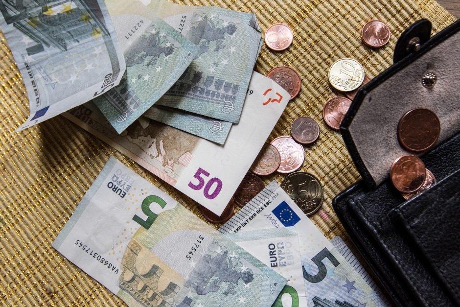 EU od nas neće tražiti da ukinemo euro i da uvedemo sopstvenu valutu