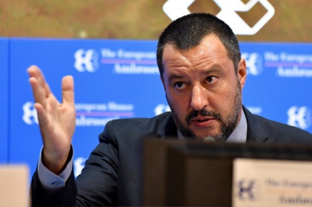 Salvini &#8220;udario&#8221; na EU: Zatvaramo aerodrome, nećemo&#8230;