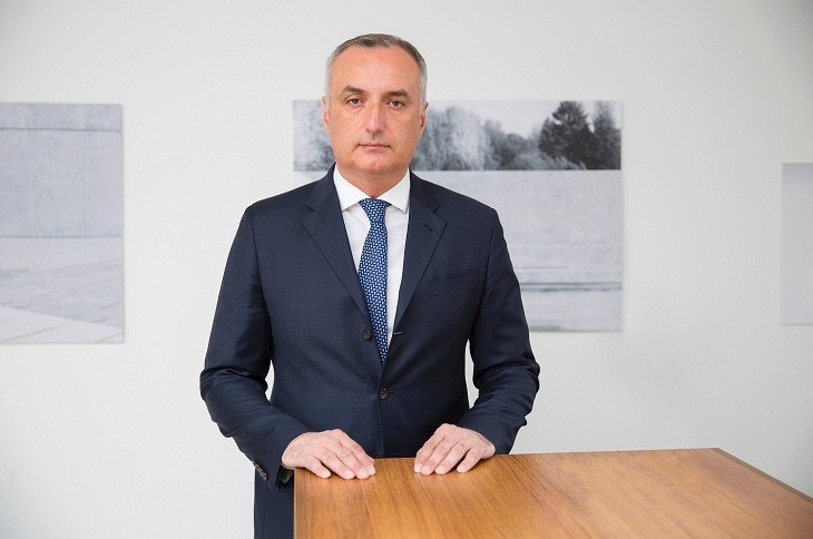 Nikolić: Na FDU ima više zaposlenih nego studenata