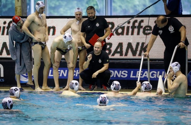 Karleuša pomogla VK Partizan i kritikuje: Kad već državu boli k&#8230;