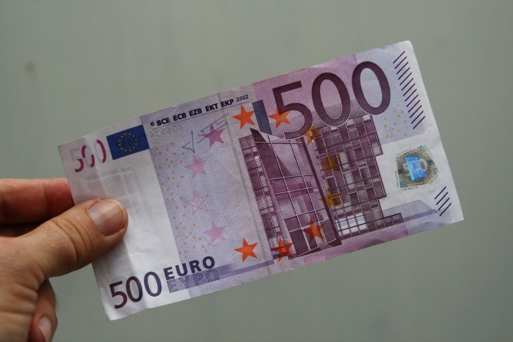 Novčanica od 500 eura odlazi u prošlost