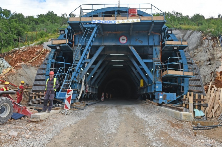 Detalji o drugoj dionici auto-puta: Najveća prepreka prevoj “Trešnjevik”, gradiće se tunel dugačak 3,6 kilometara