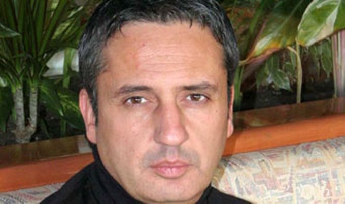 ANDRIJA DRAŠKOVIĆ STIGAO U KBC DEDINJE: Neprepoznatljiv, sijeda kosa i brada&#8230;