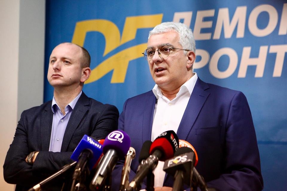 Mandić i Knežević poručili: &#8220;Odbranu nastavljamo bez advokata, optužnica je sahranjena&#8221;