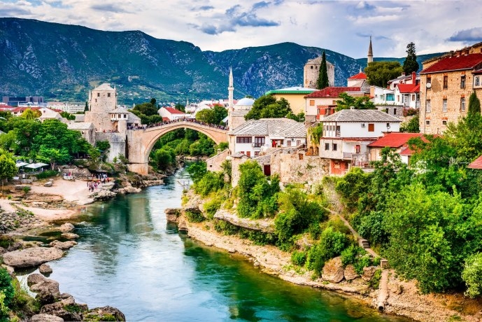 Mostar probeharao, stiglo proljeće