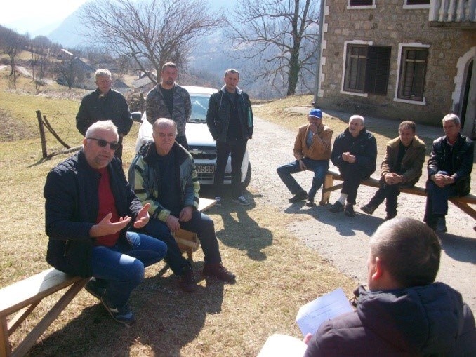 Savjetodavci na terenu sa domaćinima: Pomoć za ostvarivanje podrške iz Agrobudžeta