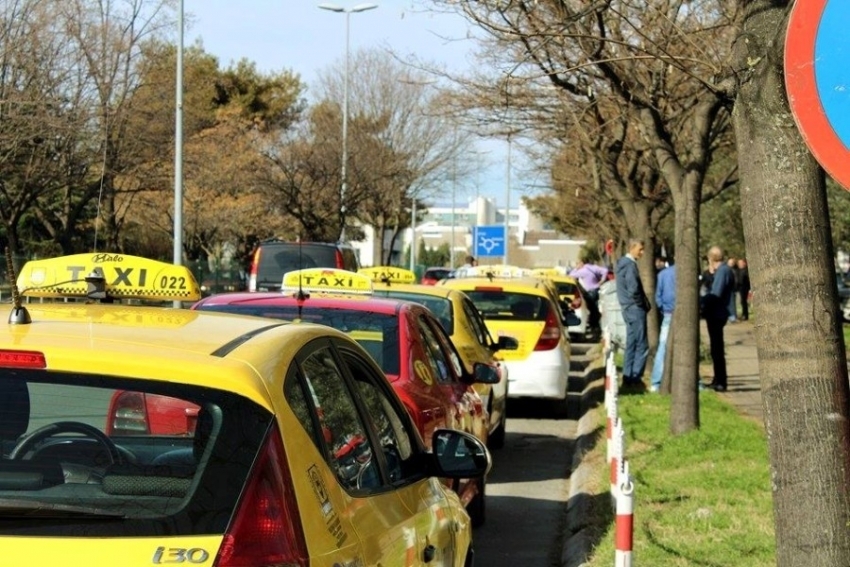 Taksisti će naplaćivati start prilikom vožnje?