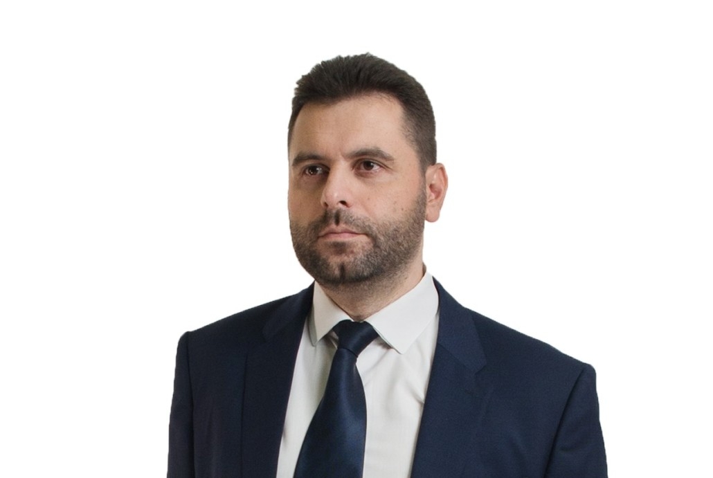 Vujović: Bavljenje nezakonitim radnjama na cijeni u DPS-u