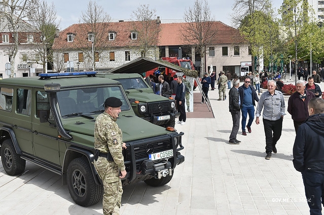 Volkov: Vojska treba da neposredno komunicira sa građanima