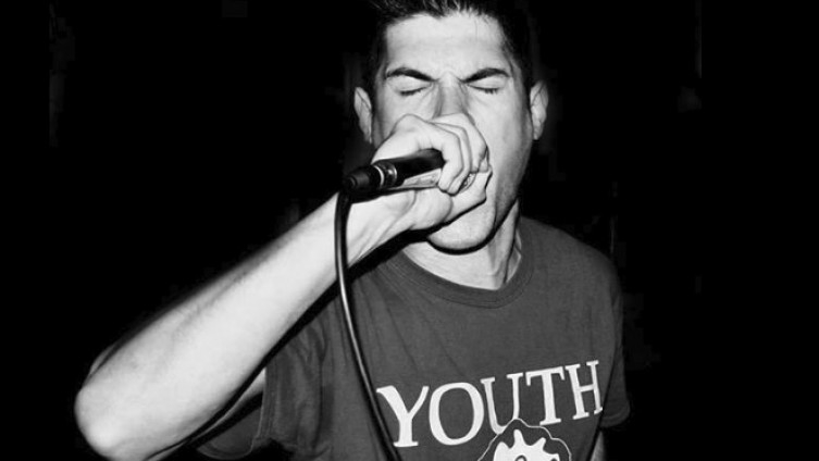 TUGA: Pjevač iz Srbije pronađen mrtav u kupatilu