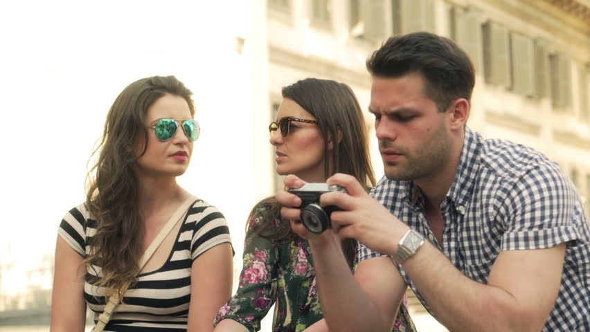 Šta kada se tebi i prijateljici svidi isti momak?