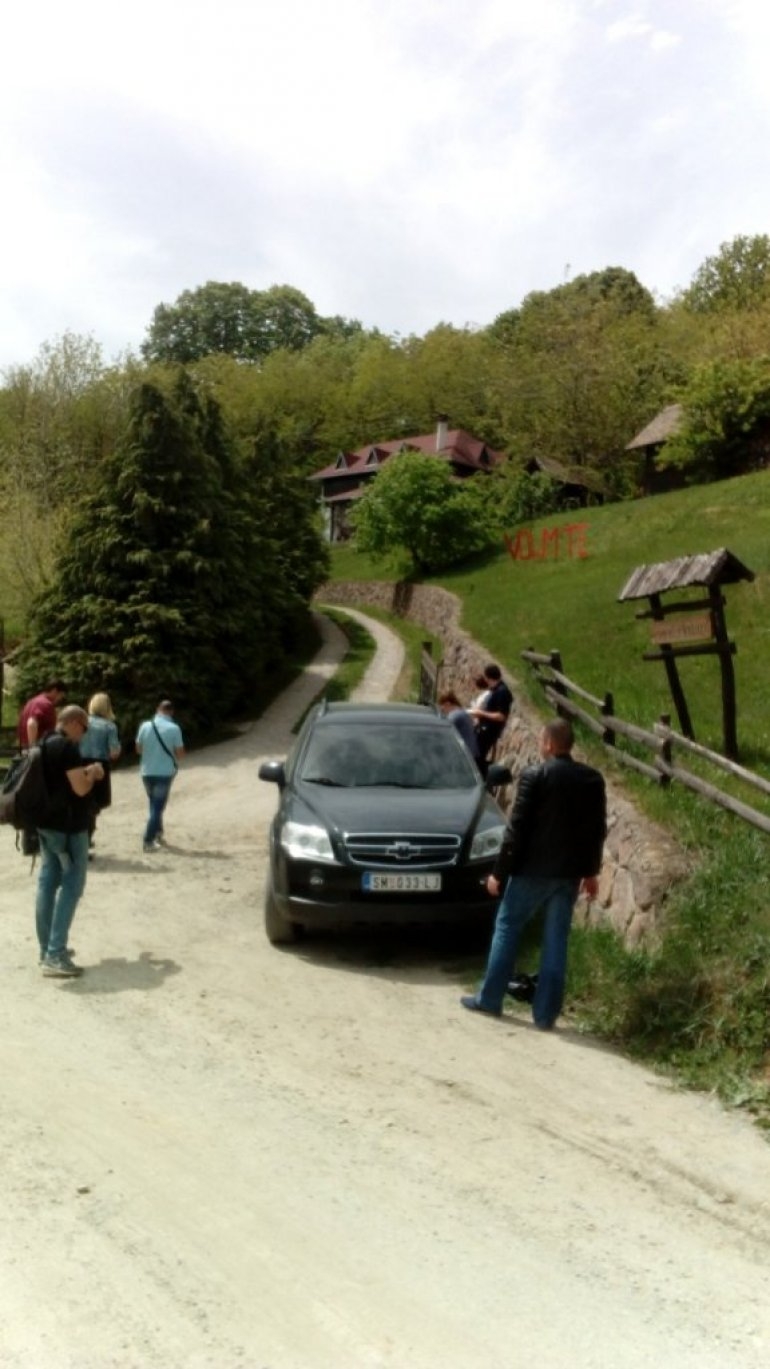 Mafijaško ubistvo u Srbiji: Napadač upao u apartman, i pred ženom ubio Beograđanina