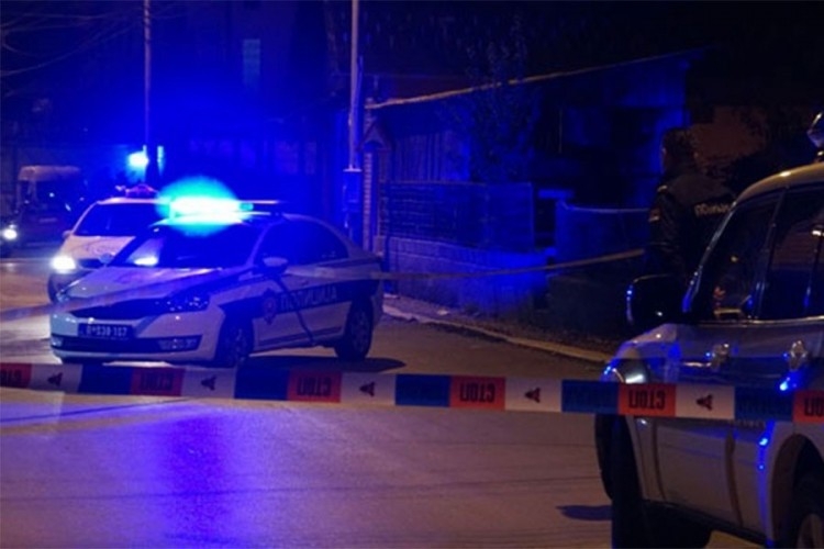 Djevojka pala sa zgrade i poginula, sumnja se da je snimala video na krovu