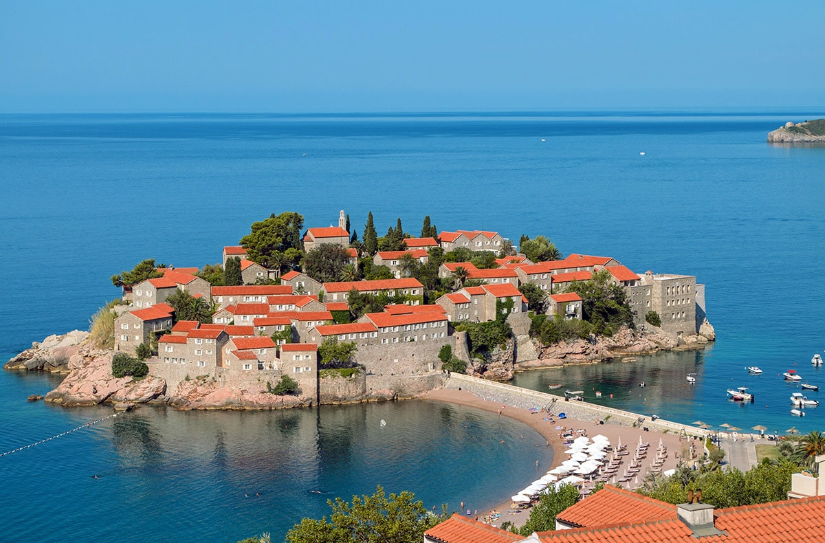 Saslušavaju direktore u vezi sa zakupninom za Sveti Stefan