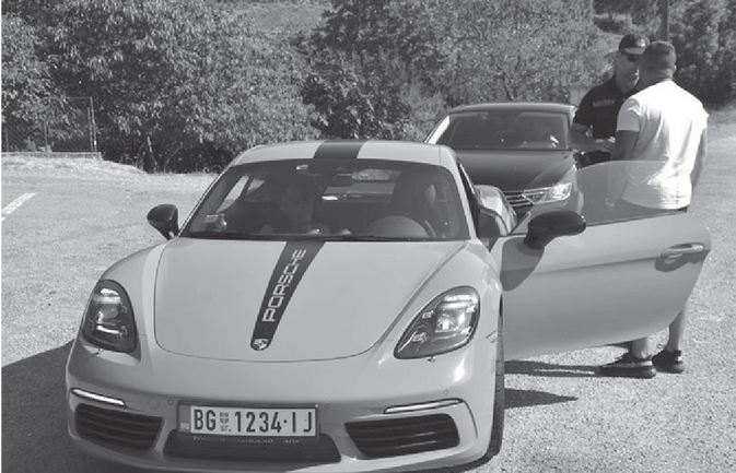 “Presretači” imaju posla: “Poršeom“ kroz Platije 120 na sat