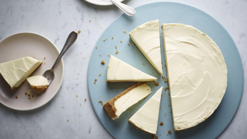 Torta od maskarpone sira i bijele čokolade