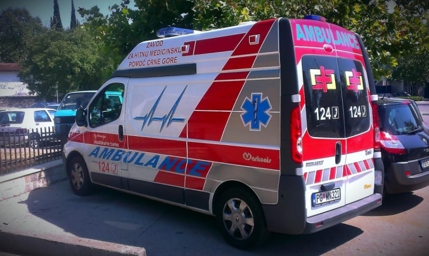Pljevlja: Hitna pomoć pored puta zatekla čovjeka bez znakova života