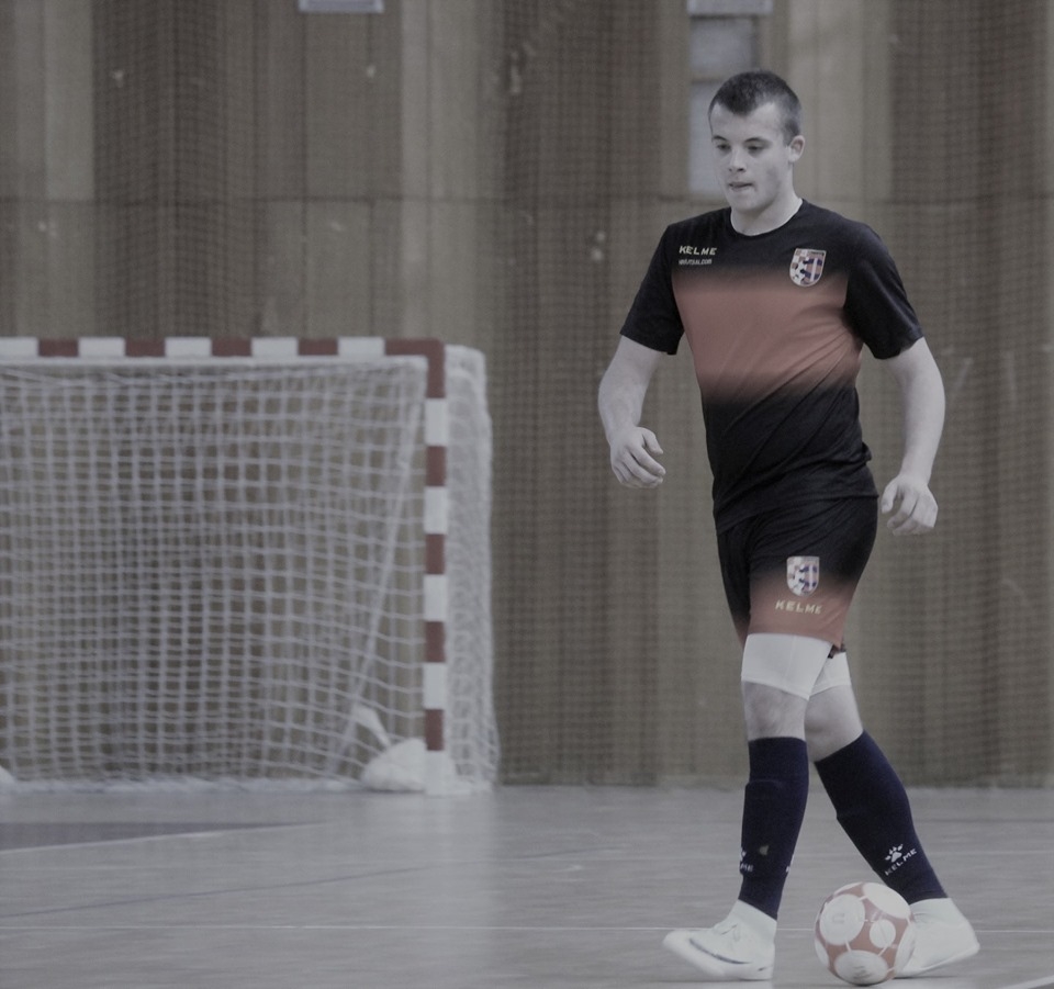 Poginuo mladi hrvatski reprezentativac, stalo mu srce tokom vožnje mopeda