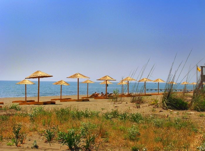 Zašto je najviše turista u Ulcinju? &#8220;Ovdje je raj na zemlji, gdje čarobne noći produžavaju život&#8221;
