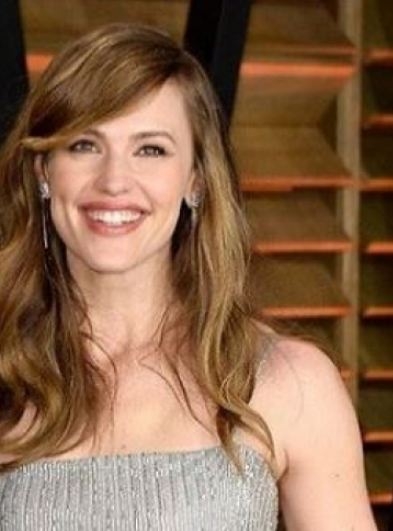 (FOTO) Najlepša žena na svijetu izgleda lijepo i bez šminke