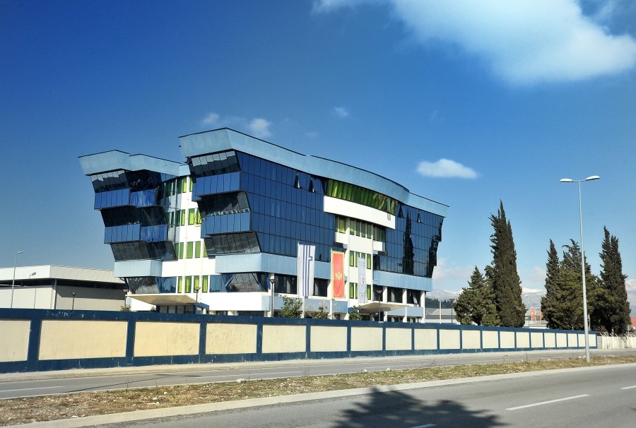 Stanovi po povoljnim uslovima za 74 radnika i osam rukovodilaca Vodovoda