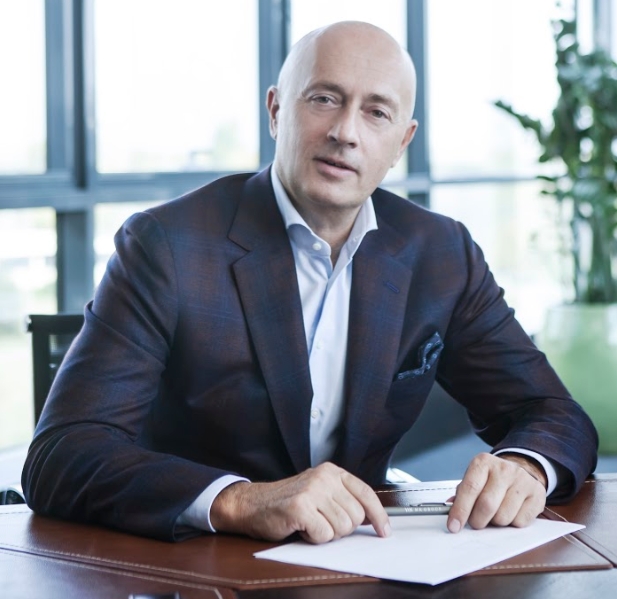 Miodrag Kostić dao najbolju ponudu za banku koja posluje u Crnoj Gori