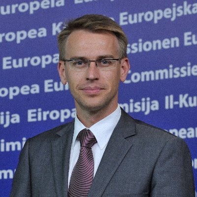 Evropska Unija će pomoći Crnoj Gori u borbi protiv lažnih vijesti