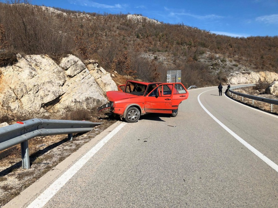 Nikšićanin preminuo u toku vožnje