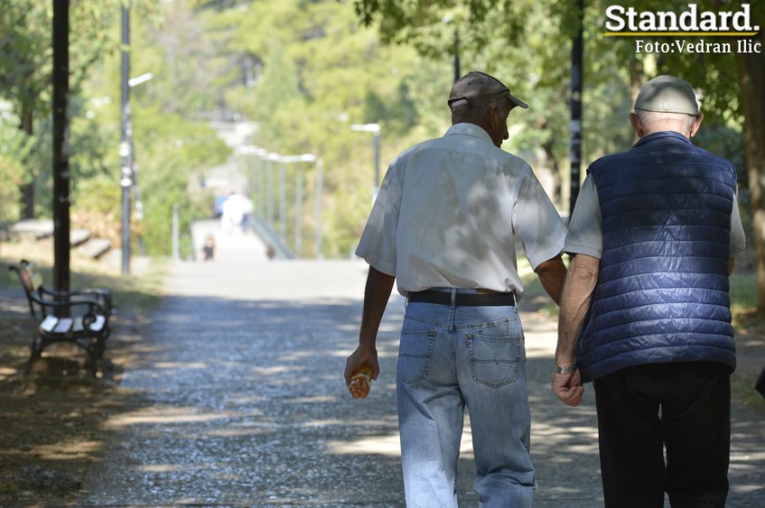 Penzioneri brinu kako će preživjeti mjesec