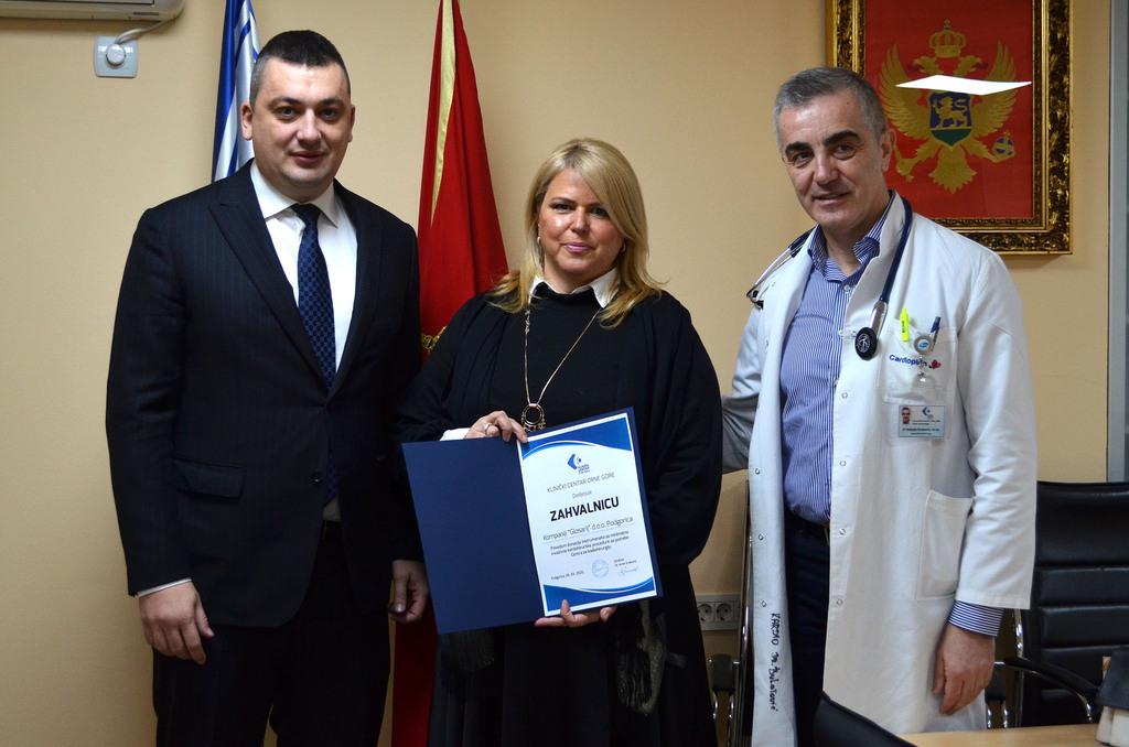Humanost na djelu: Veledrogerija “Glosarij” Podgorica donirala je hirurške instrumente KCCG-u