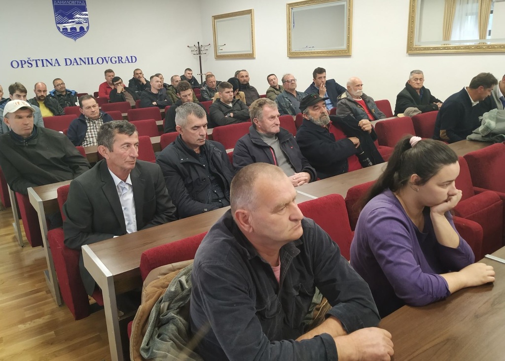 IPARD: Bespovratna podrška proizvođačima od 6.000 do 350.000 eura po projektu